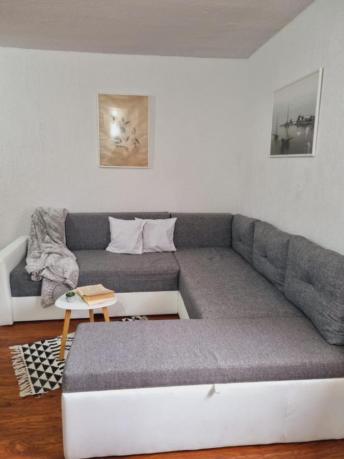 Apartmani 'Cvit' 카를로바크 외부 사진